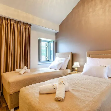 Luxury Seafront Gabriela With Pool And Gym Βίλα Κόρτσουλα
