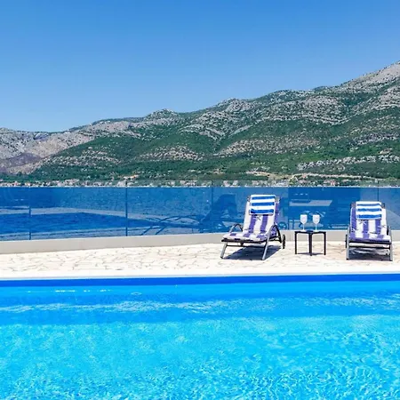 Villa Luxury Seafront Gabriela With Pool And Gym Korcula Town
